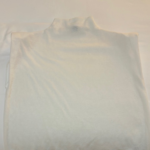 NWOT Dazy White Shoulder Pad Mock Neck Sweater Size M - Picture 5 of 5